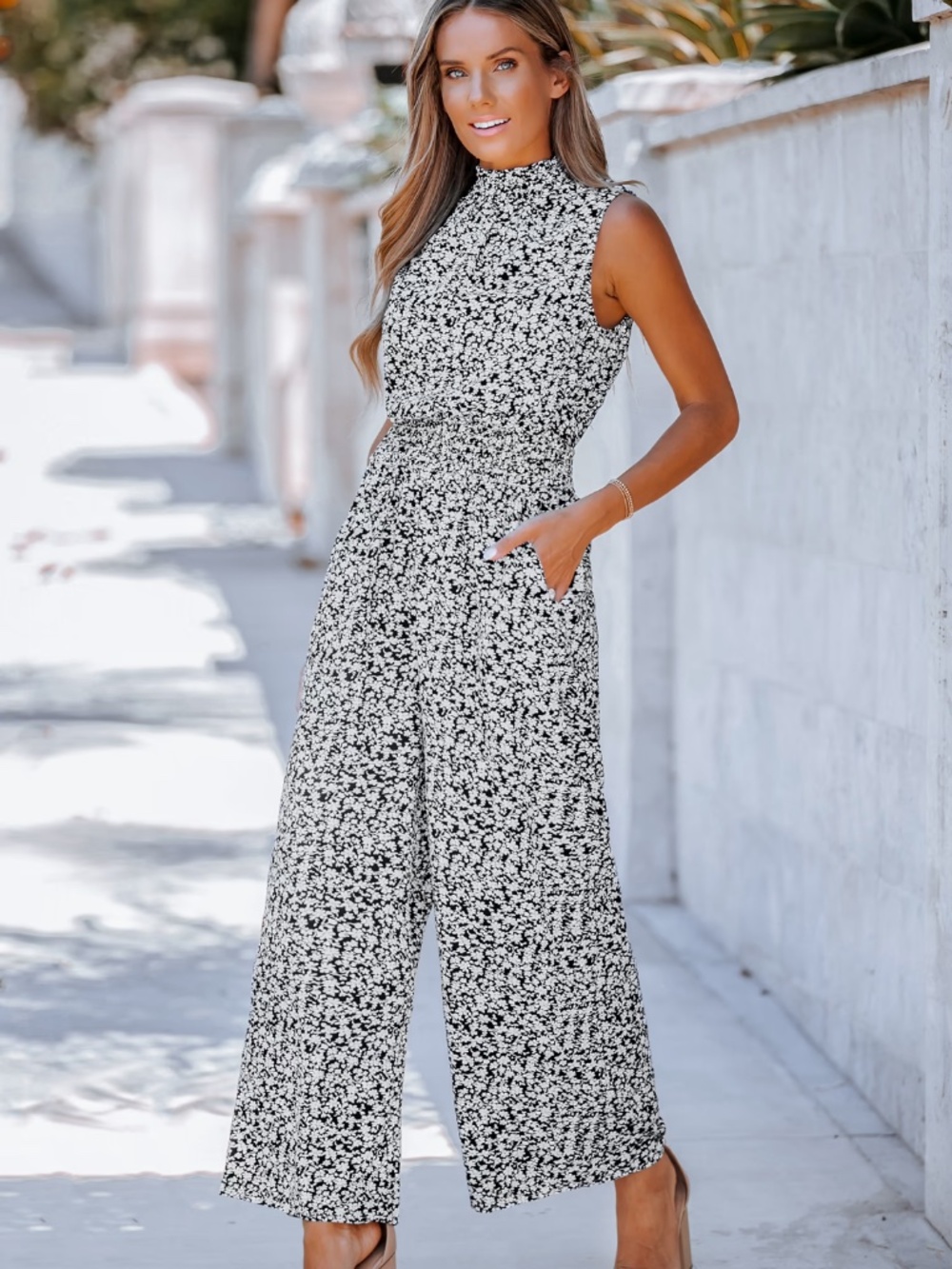New Cupshe Floral High-Neck Sleeveless Jumpsuit-M